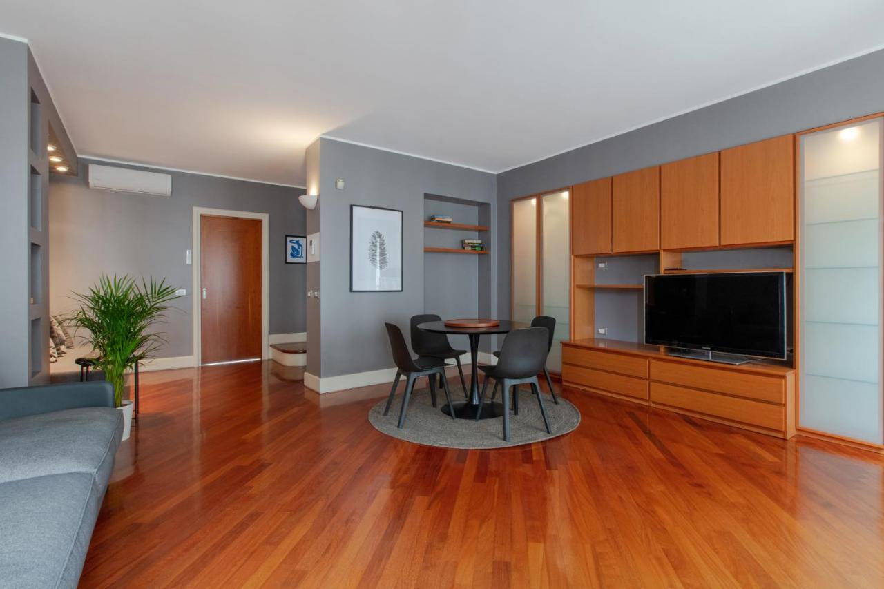 Attico In Piazza Duomo Apartment Милано Екстериор снимка